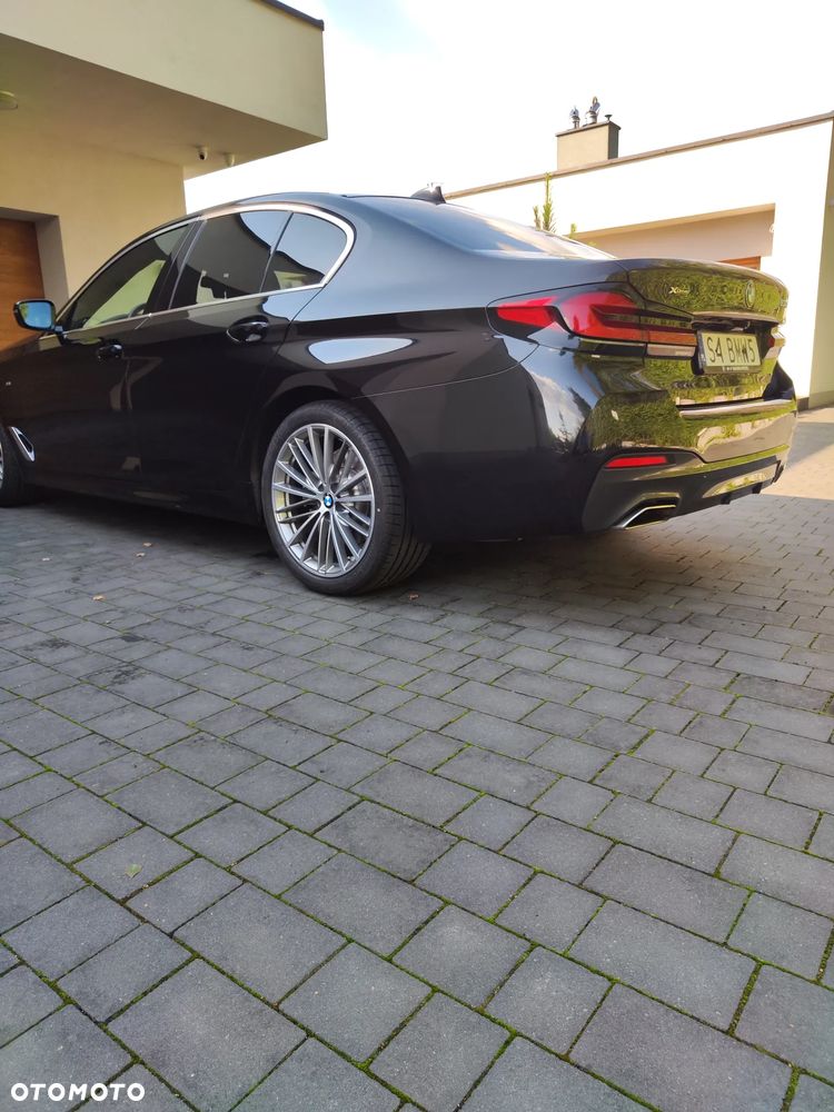 BMW Seria 5 530i xDrive - 5