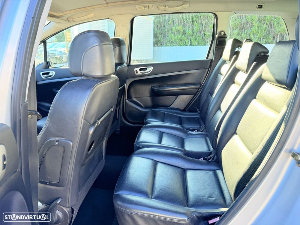 Peugeot 307 SW 1.6 HDi FAP Sport - 9