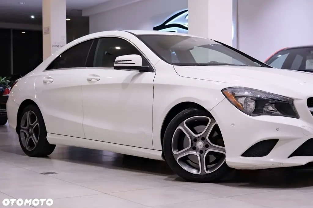Mercedes-Benz CLA 250 7G-DCT - 5