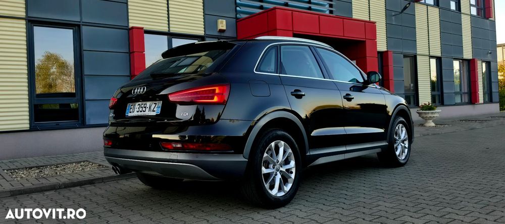 Audi Q3 2.0 TDI Design - 6