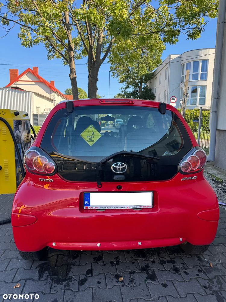 Toyota Aygo 2010 photo 4