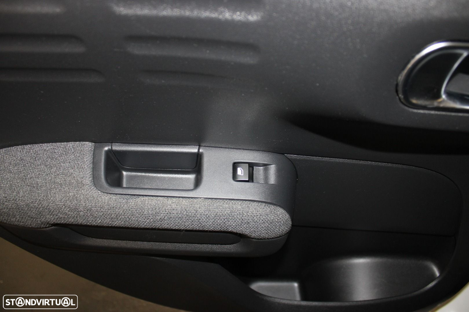 Citroën C3 Aircross 1.2 PureTech Feel - 28