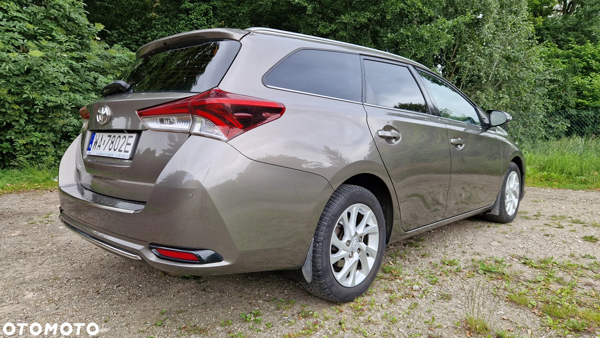 Toyota Auris 1.6 Premium - 7