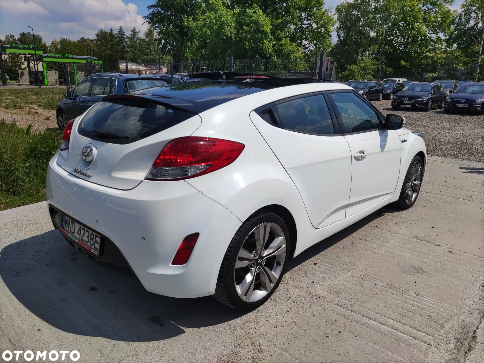 Hyundai Veloster 1.6 blue Premium - 10