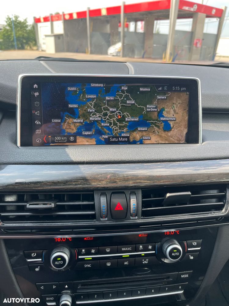 BMW X5 xDrive35i - 16