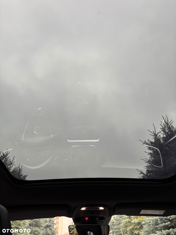 Volvo V40 D3 Drive-E R-Design Momentum - 16