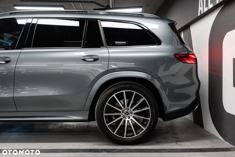 Mercedes-Benz GLS - 10