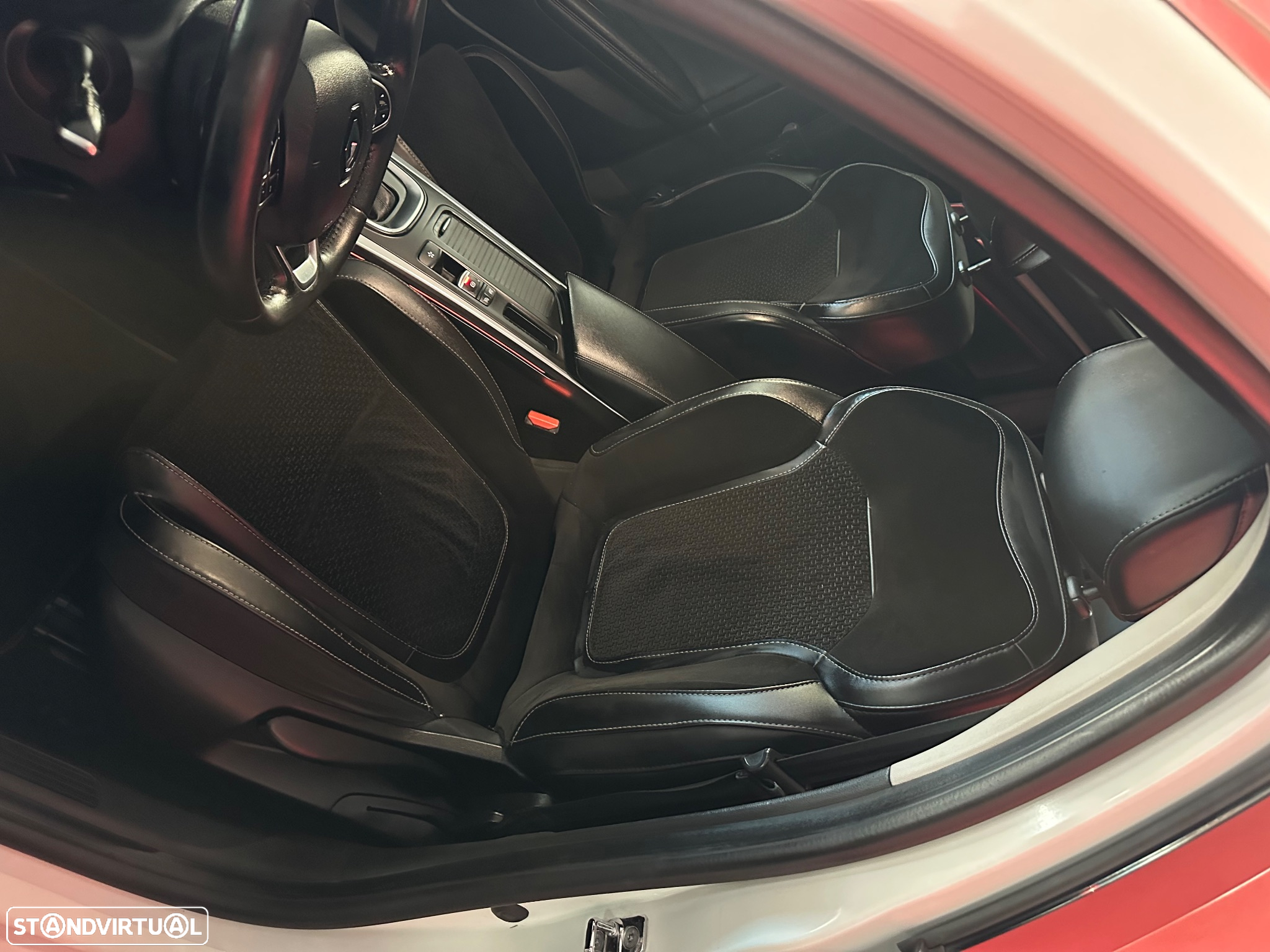 Renault Mégane Sport Tourer ENERGY dCi 110 EDC INTENS - 15