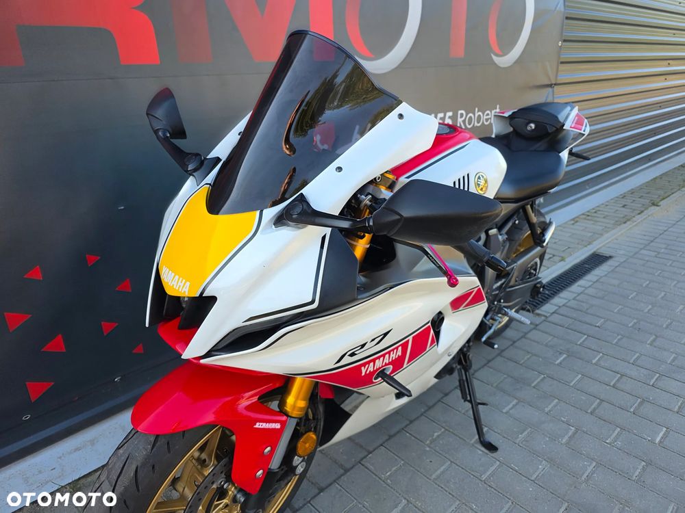 Yamaha R7 - 16
