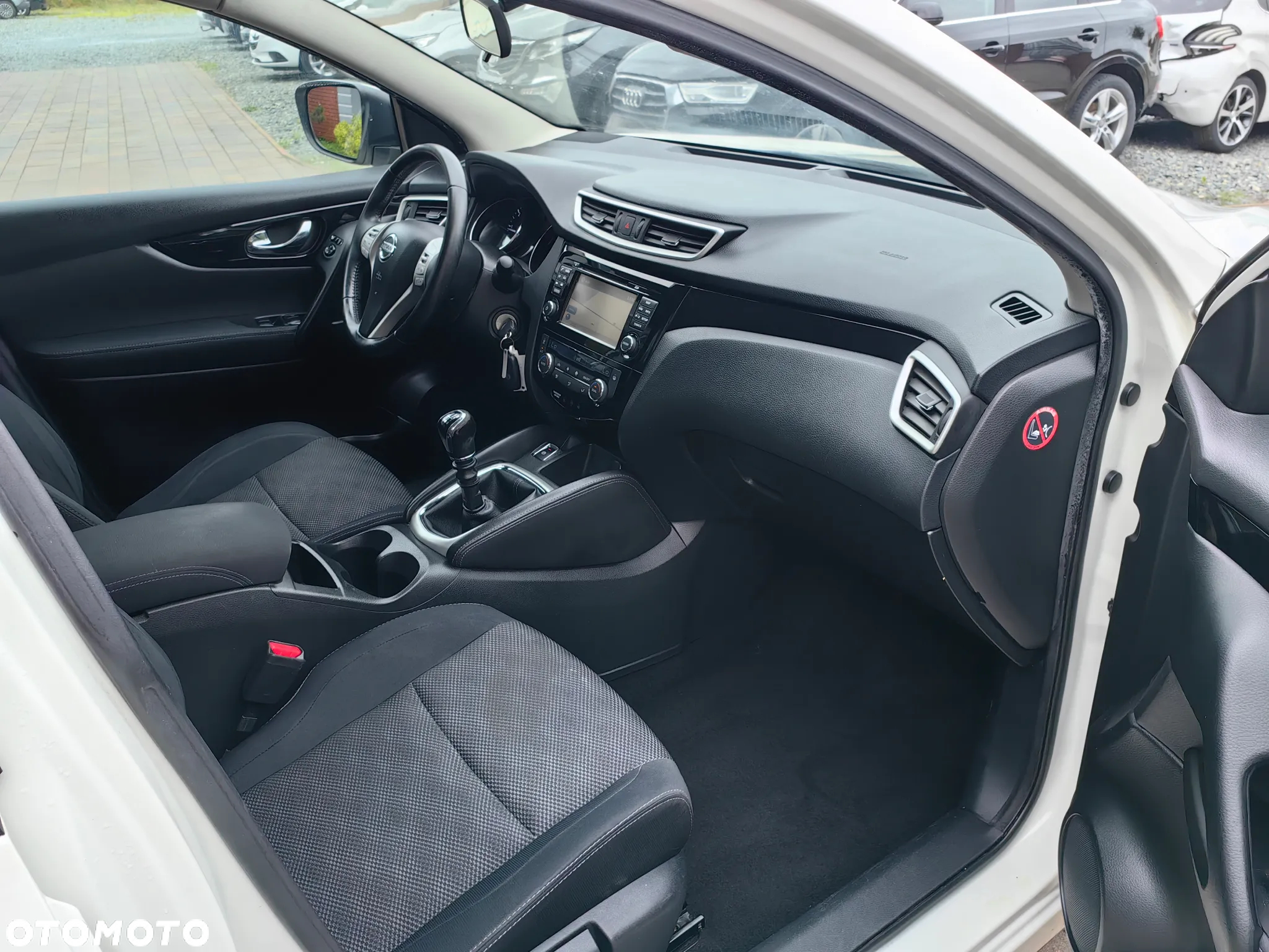 Nissan Qashqai 1.5 dCi Tekna - 21