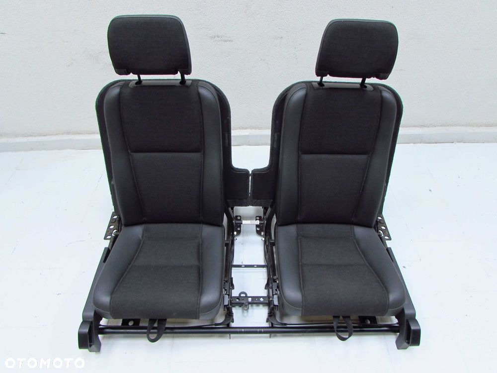 VOLVO XC90 FOTEL SIEDZENIE TYL KANAPA MATERIAL III RZAD 02-14 - 1