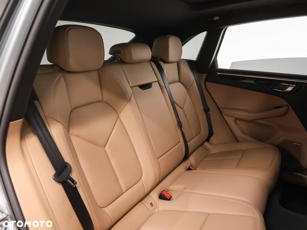 Porsche Macan PDK - 24