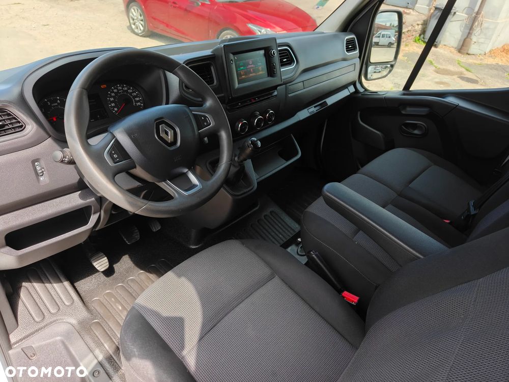 Renault Master - 25