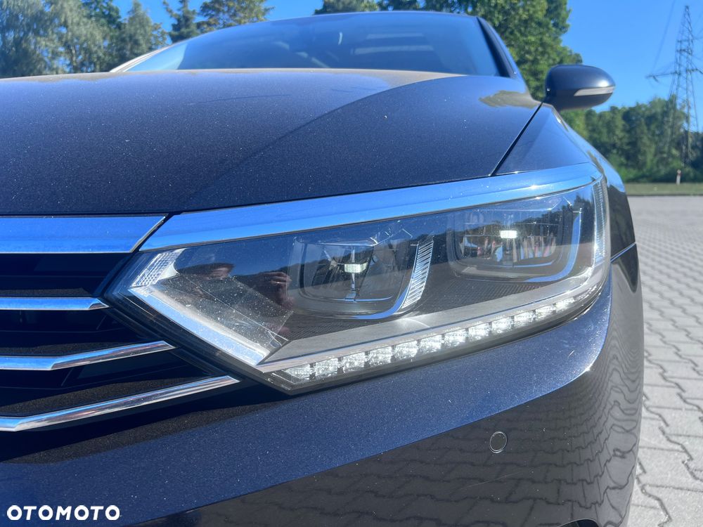 Volkswagen Passat Variant 2.0 TDI SCR DSG Comfortline - 14