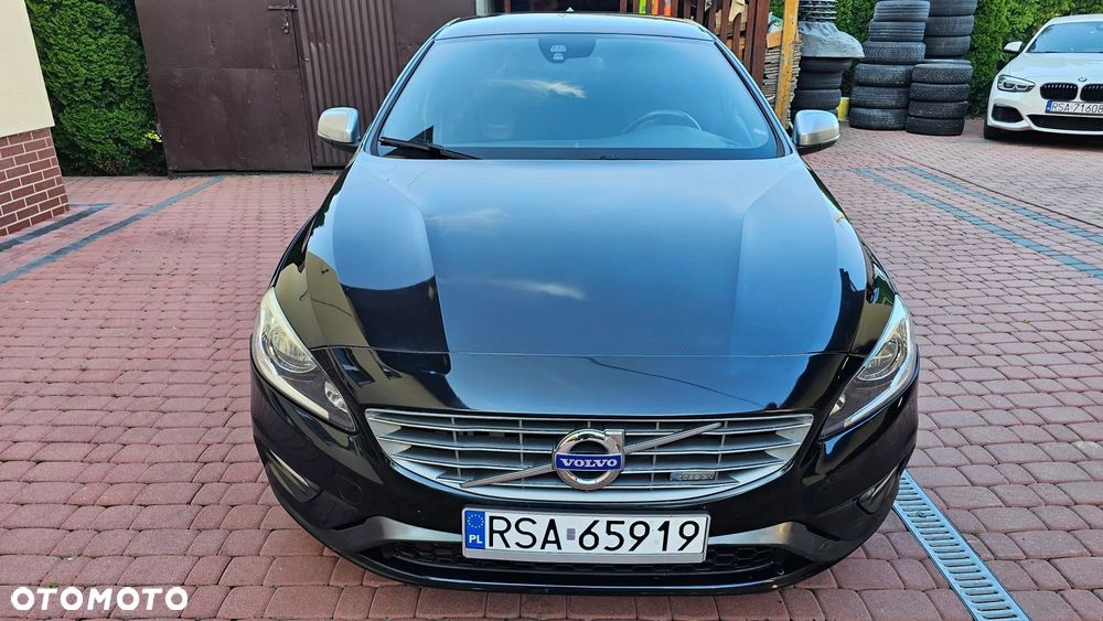 Volvo S60 T3 R-Design Summum - 15