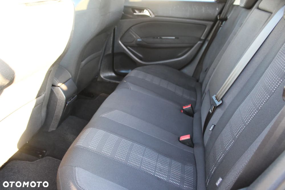 Peugeot 308 BlueHDi 150 Stop & Start Active - 10