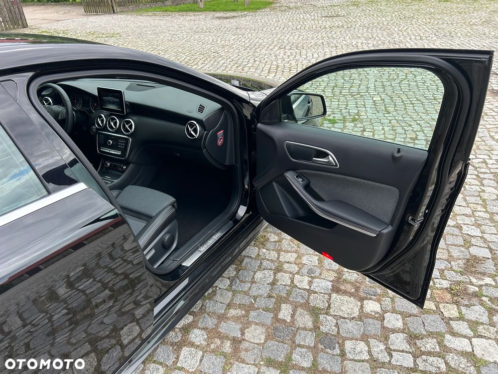 Mercedes-Benz Klasa A 200 CDI AMG Line - 18