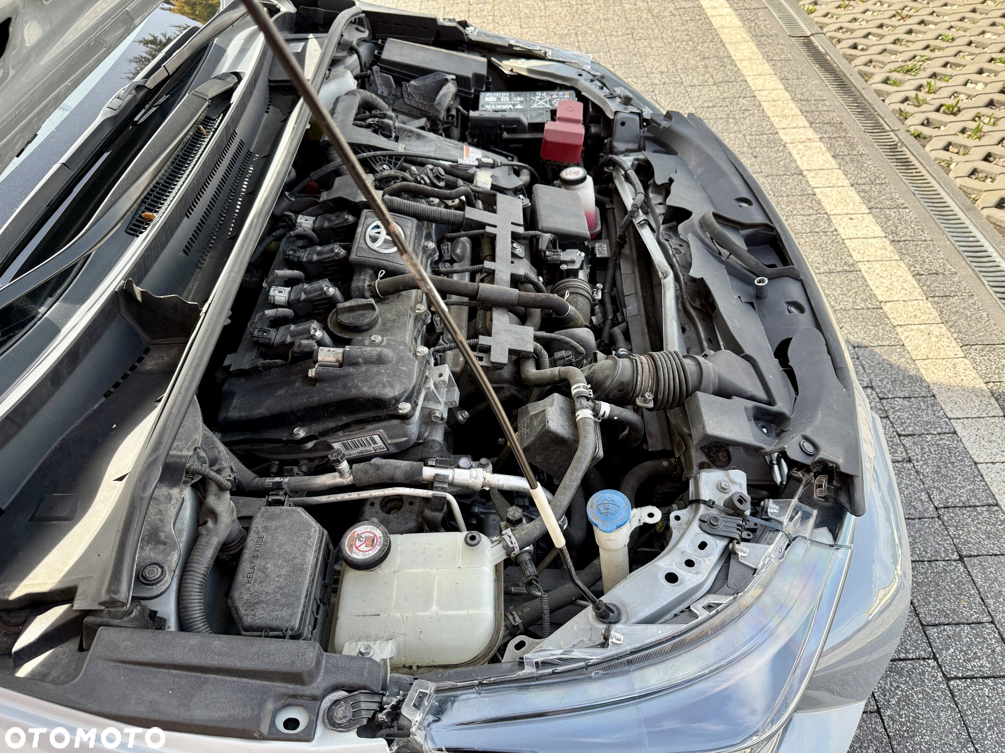 Toyota Corolla 1.8 Hybrid Comfort - 19