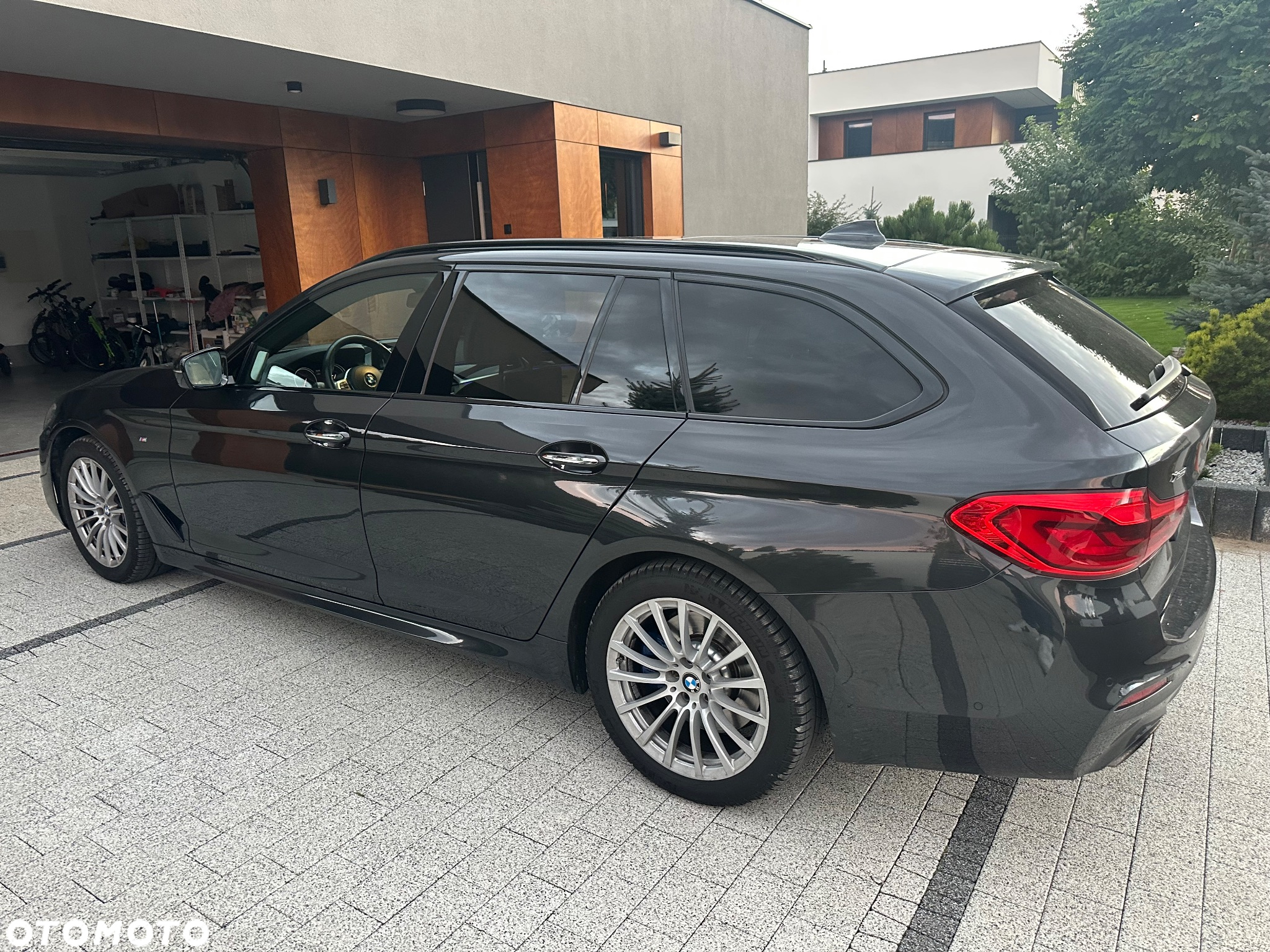 BMW Seria 5 530d M Sport sport - 9