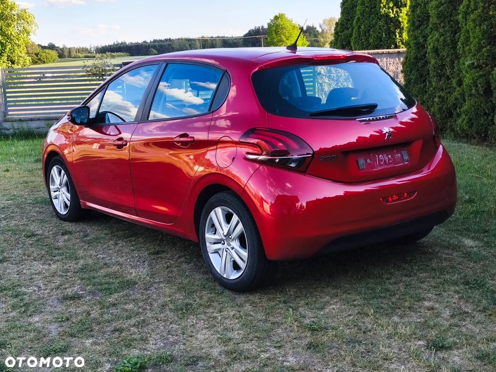 Peugeot 208 1.2 PureTech Allure - 9