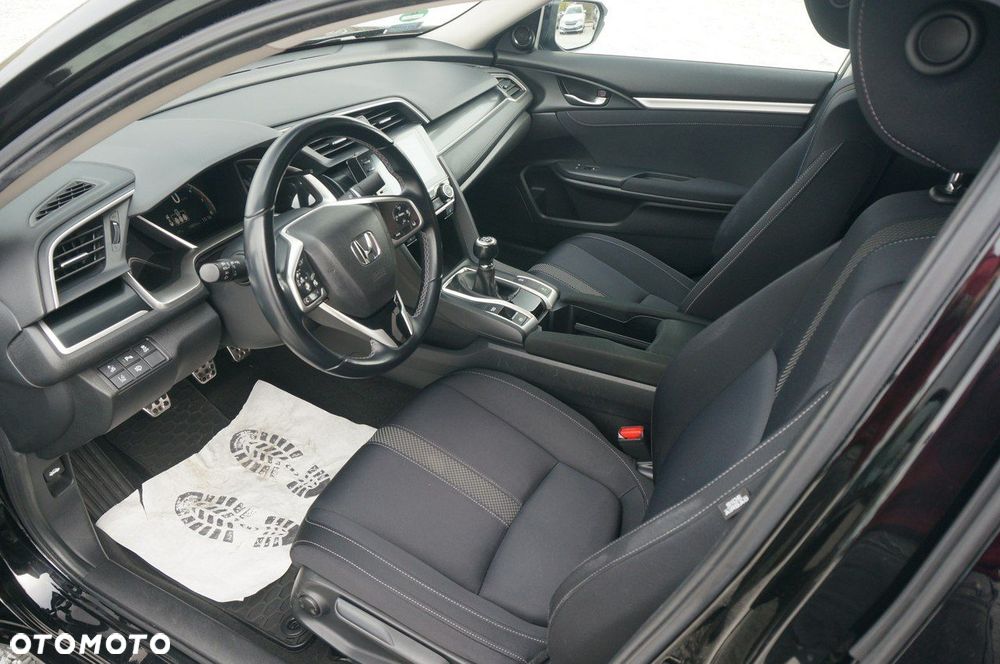 Honda Civic 1.5 T Elegance - 20