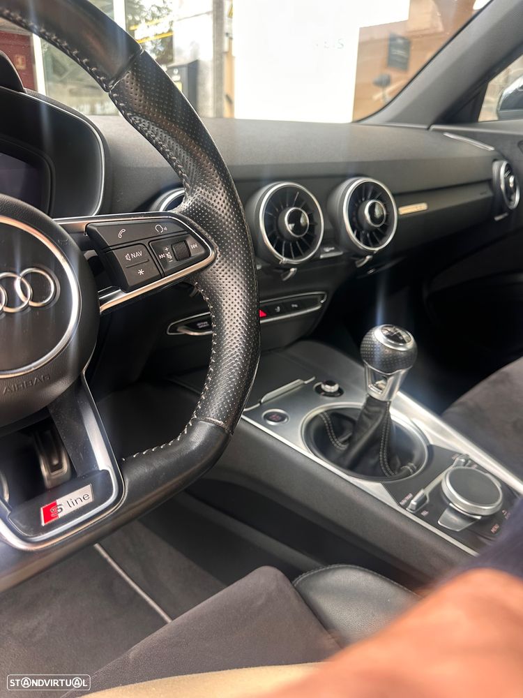 Audi TT Coupé 2.0 TDI quattro S-line - 12