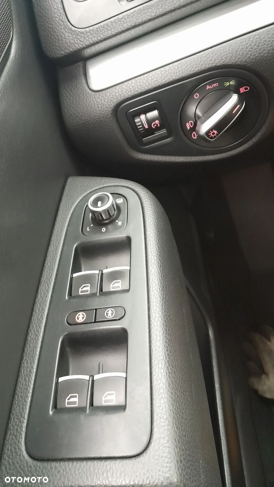 Volkswagen Sharan - 21