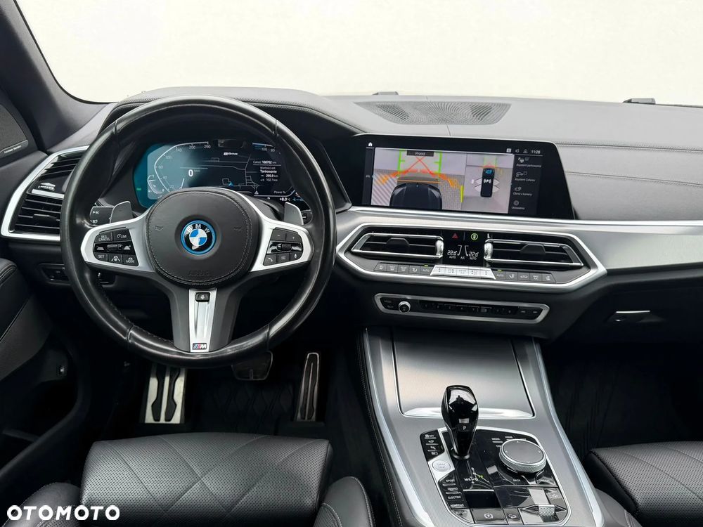 BMW X5 xDrive45e - 9