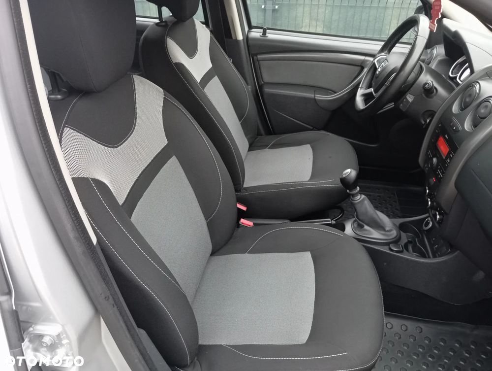 Dacia Duster 1.6 SCe Laureate 4x4 S&S - 25