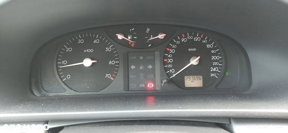 Renault Laguna - 9