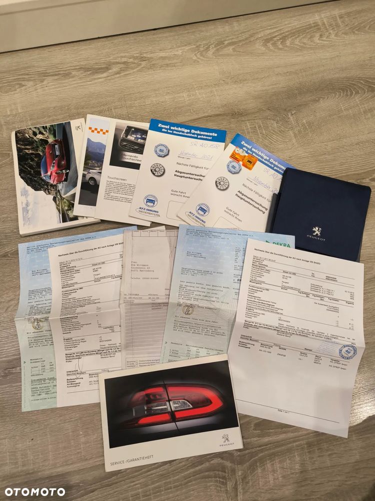 Peugeot 208 e-HDi 115 Stop&Start Allure - 24