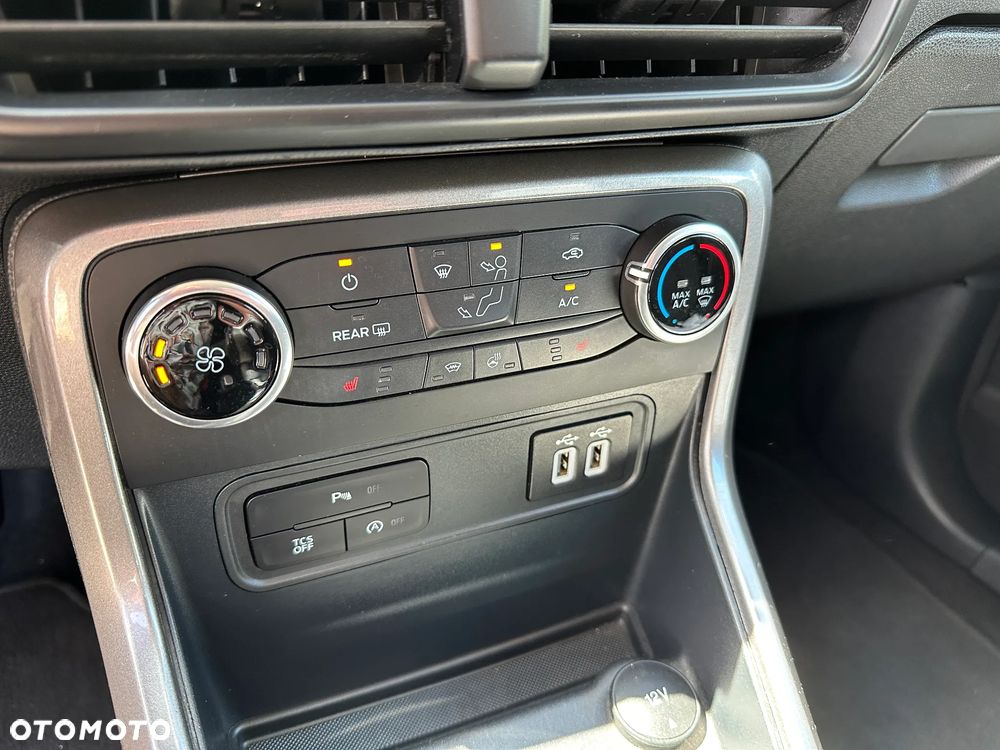 Ford EcoSport - 16