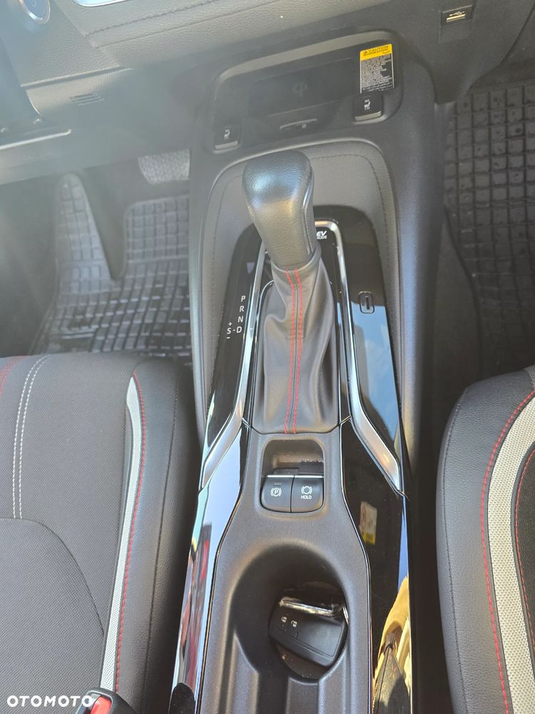 Toyota Corolla 2.0 Hybrid GR Sport - 14