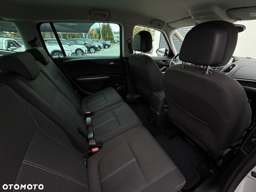 Opel Zafira Tourer 2.0 CDTI Sport - 32