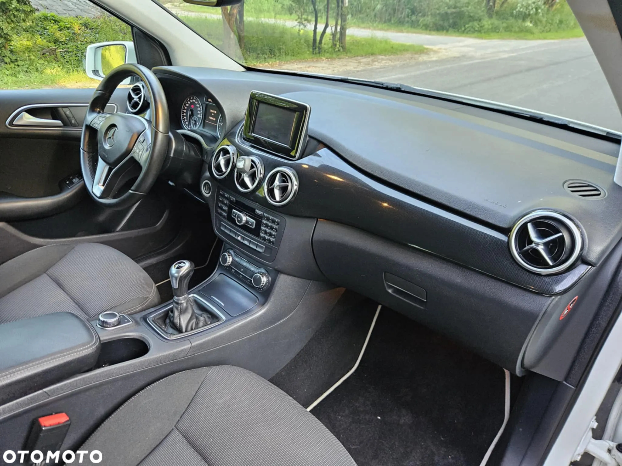 Mercedes-Benz Klasa B 180 (CDI) d - 12