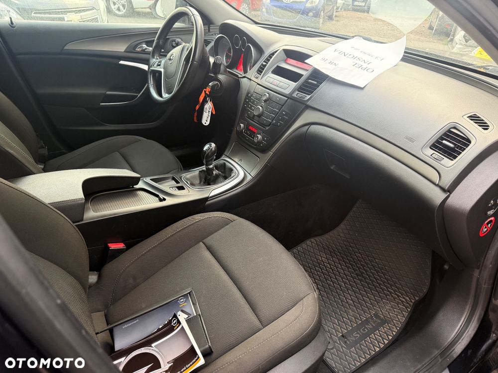Opel Insignia 2.0 CDTI Cosmo - 11