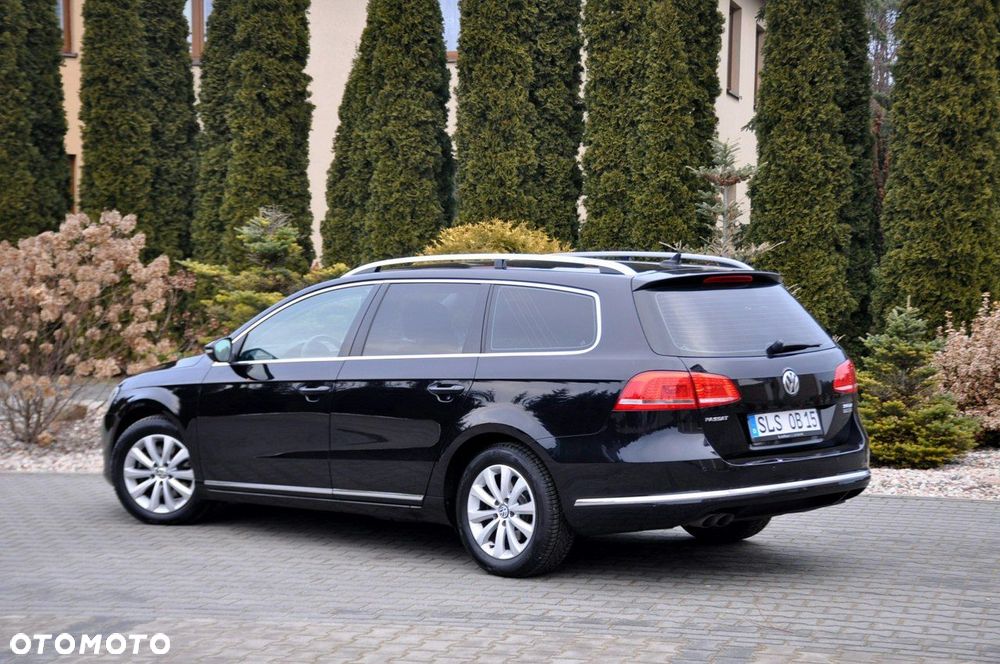Volkswagen Passat - 13