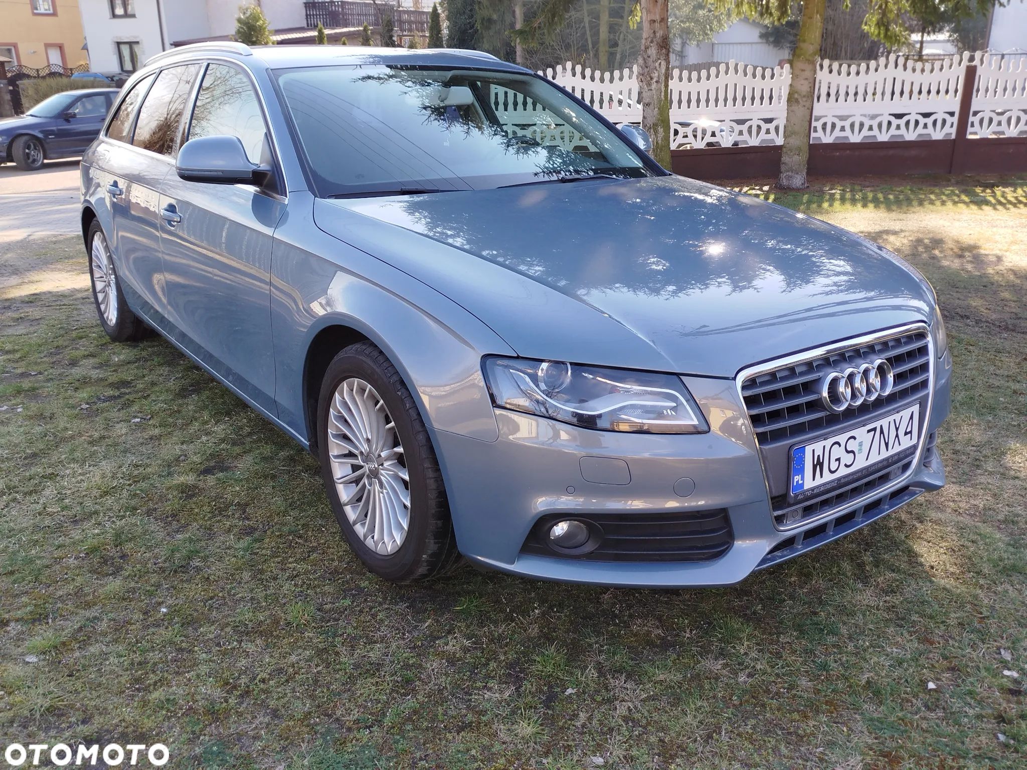 Audi A4 - 1