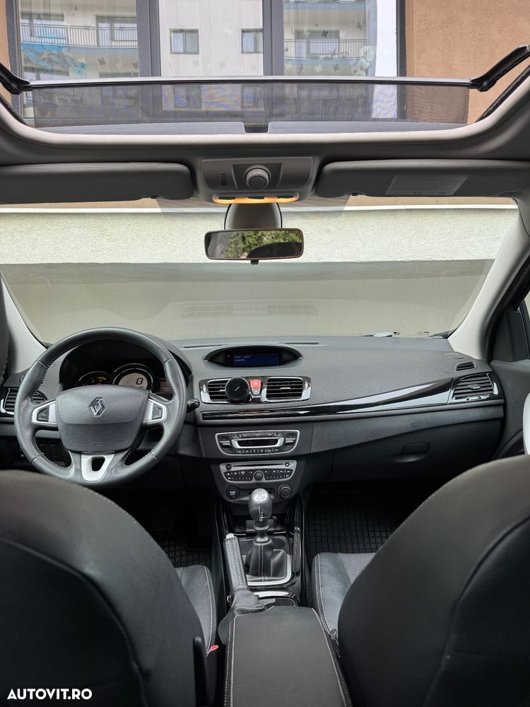 Renault Megane ENERGY dCi 110 Start & Stop Bose Edition - 11