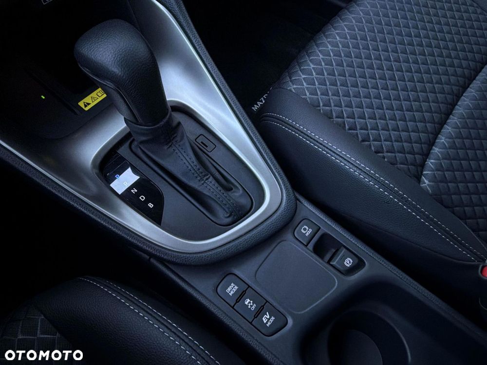 Mazda 2 - 15