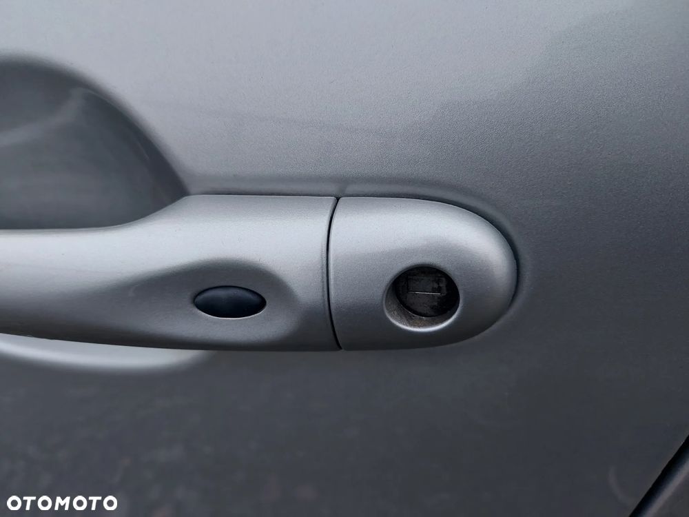 Renault Captur 0.9 Energy TCe Life EU6 - 27