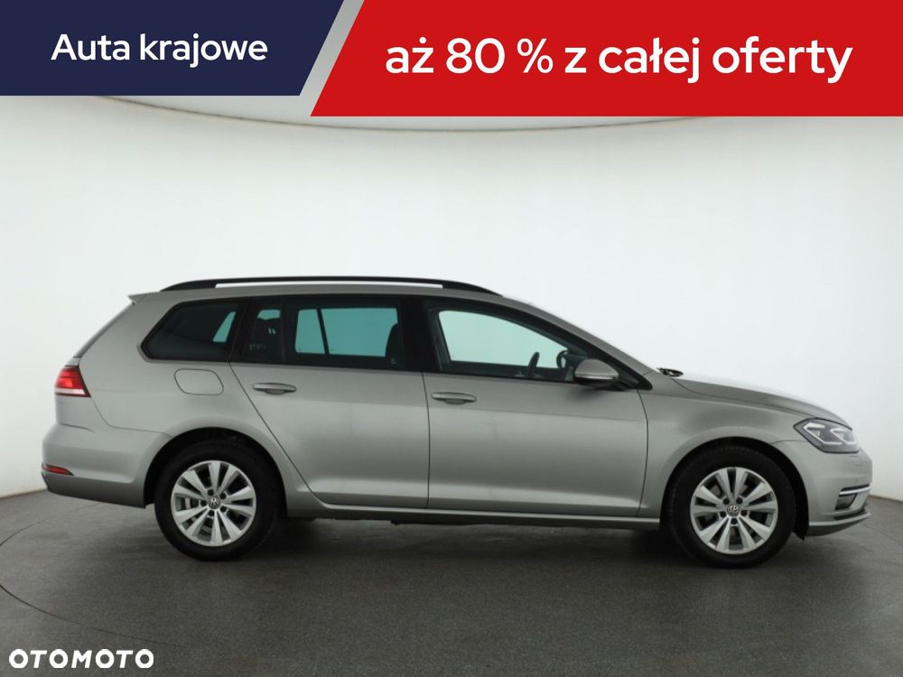 Volkswagen Golf Variant - 8