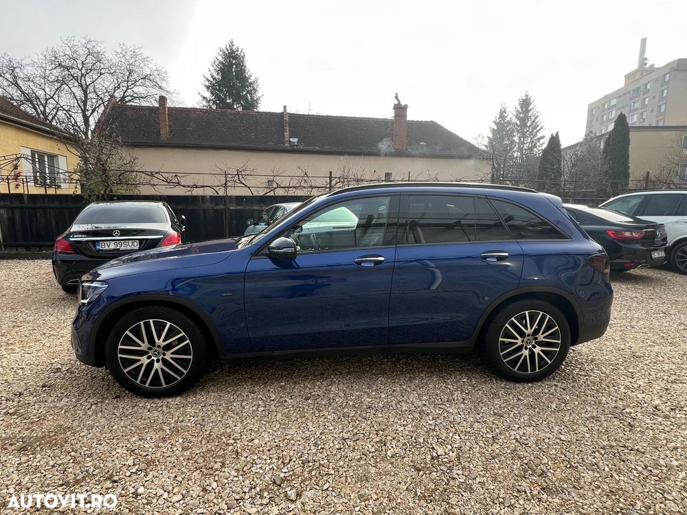 Mercedes-Benz GLC 300 e 4Matic 9G-TRONIC - 9