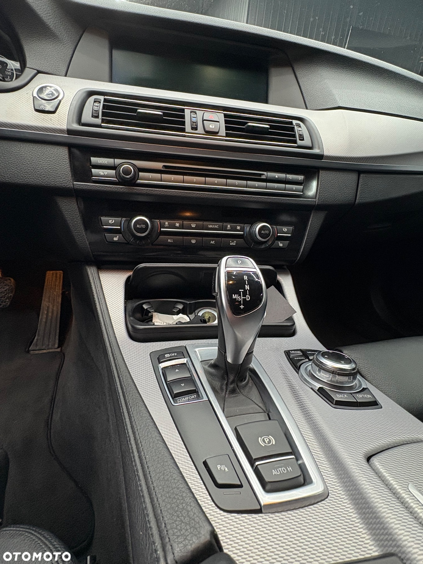 BMW Seria 5 520d Touring - 27