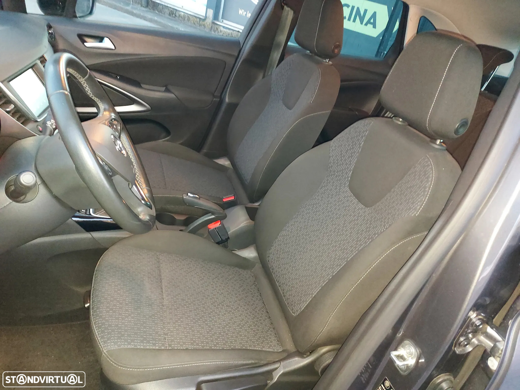 Opel Crossland X - 14