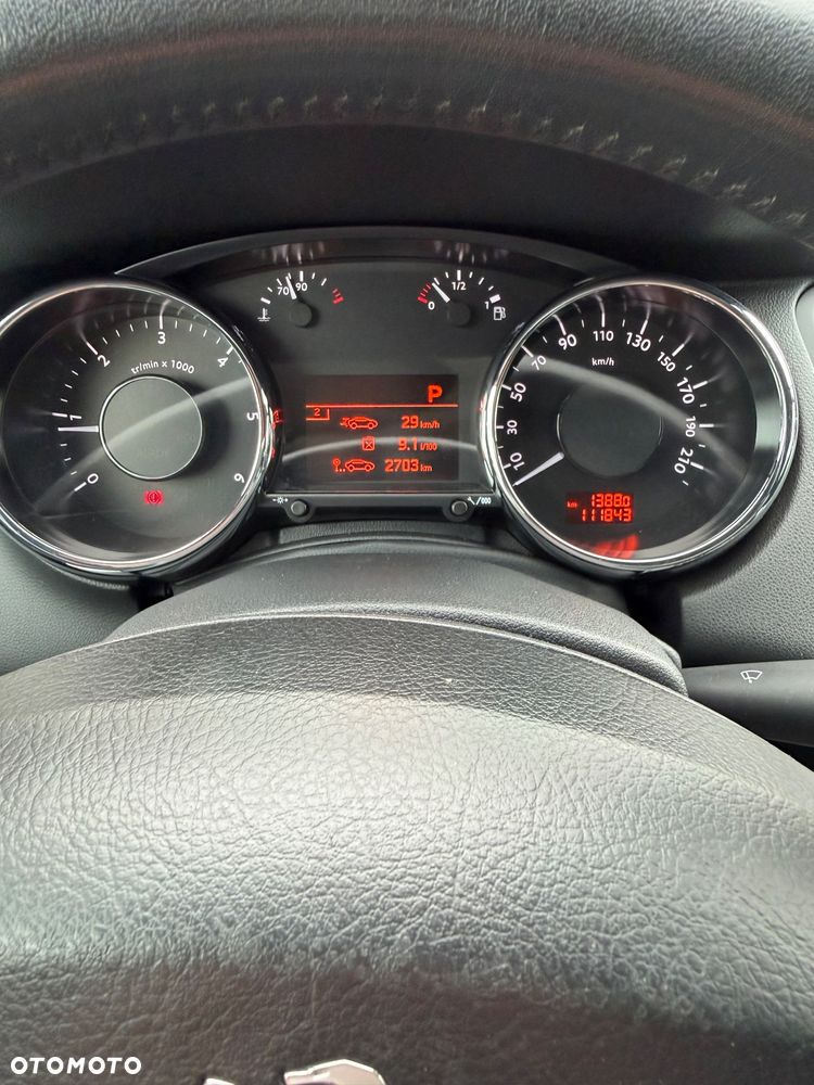Peugeot 5008 2.0 HDi Allure 7os - 6