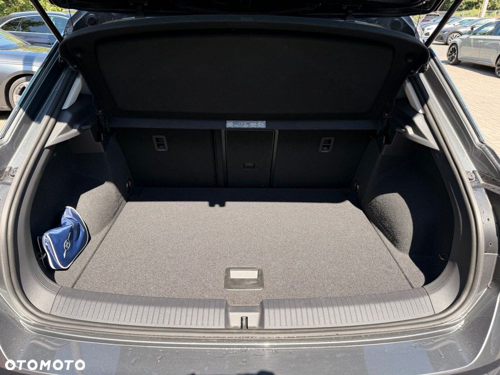 Volkswagen T-Roc 1.0 TSI Advance - 29
