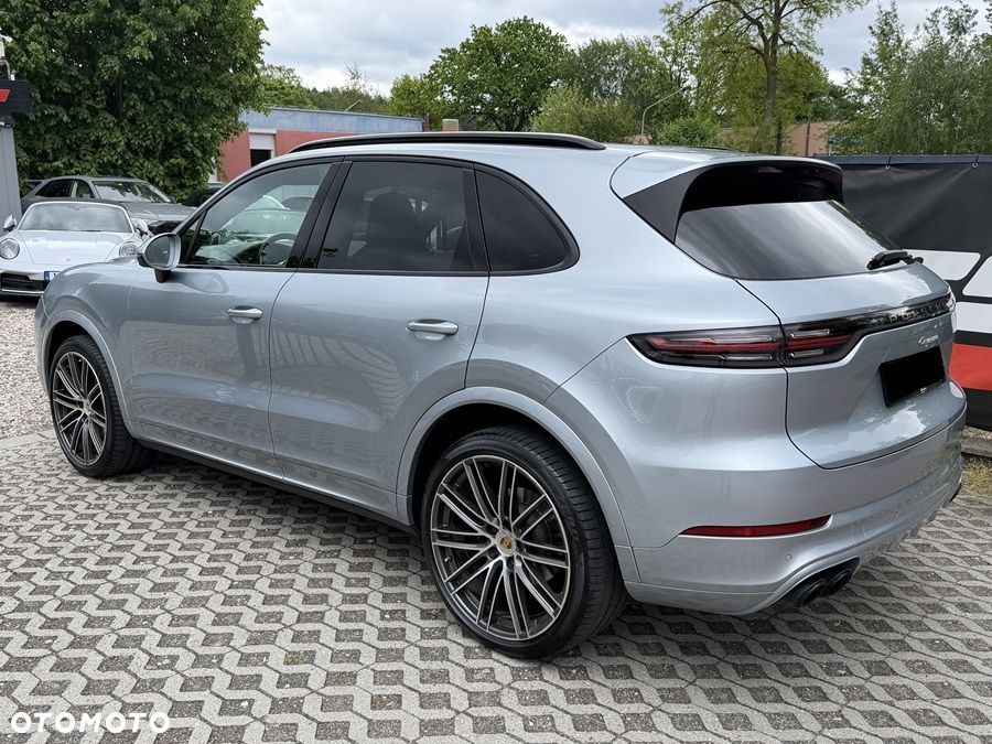 Porsche Cayenne Tiptronic S - 9
