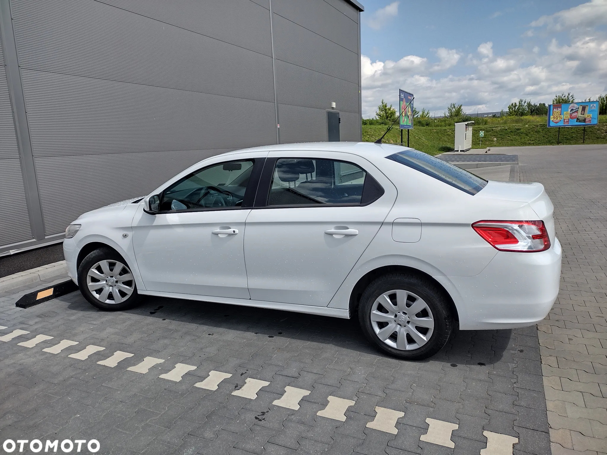 Peugeot 301 1.2 VTi/Pure Tech Active - 5