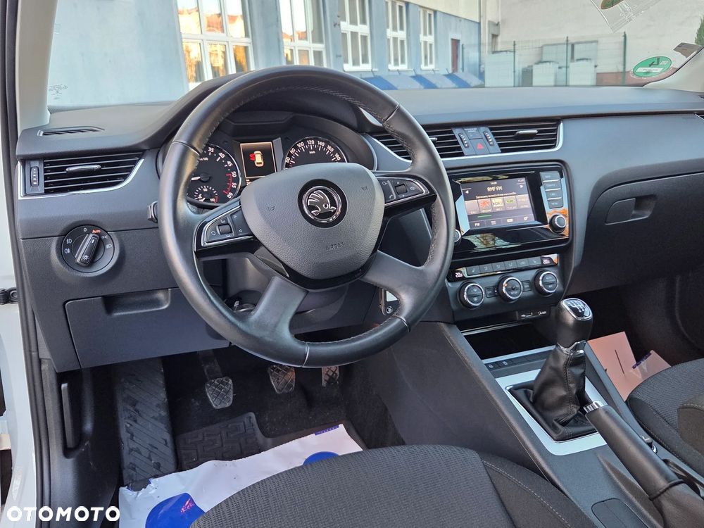 Skoda Octavia 2.0 TDI Drive - 21